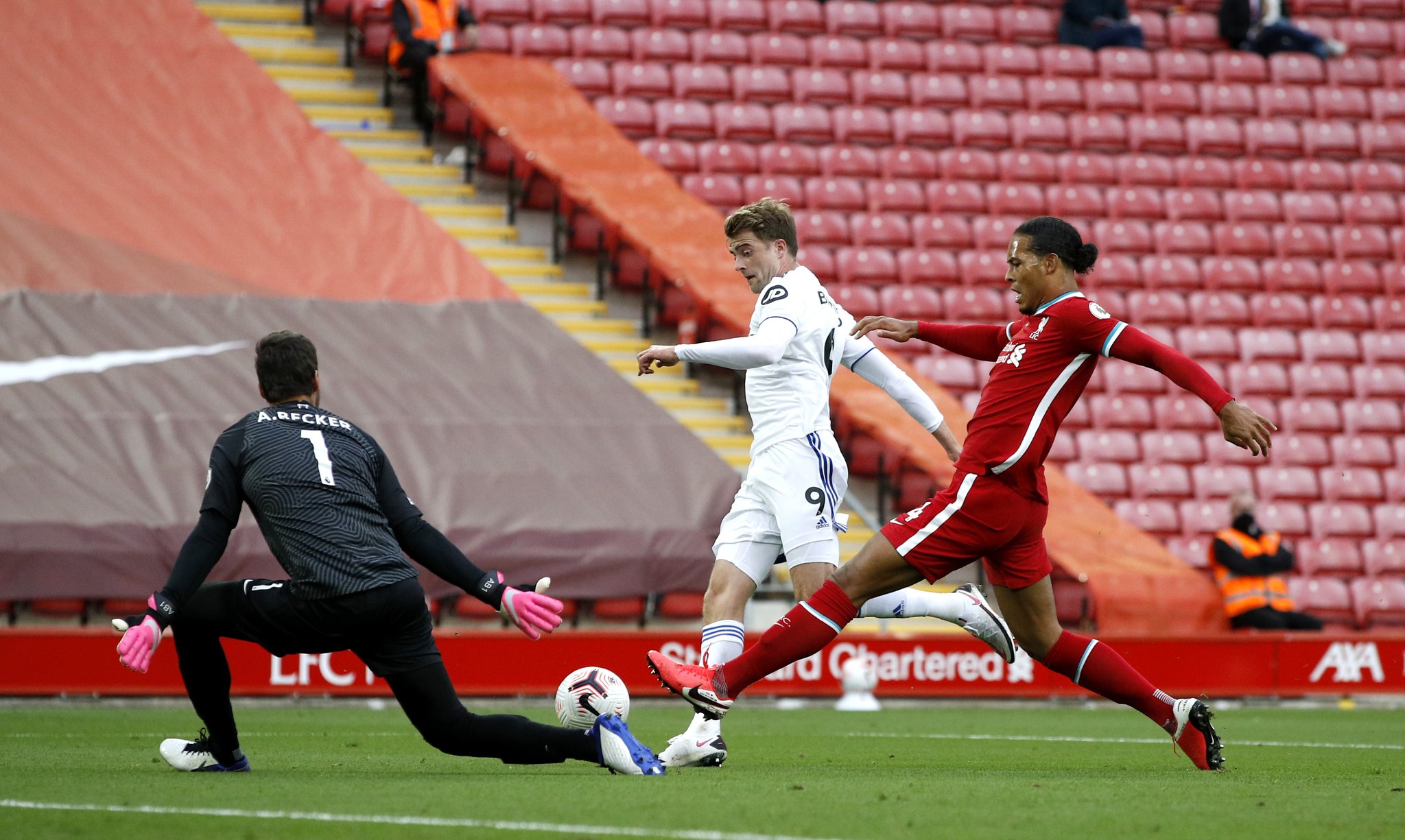 提供了更多 提供了更多